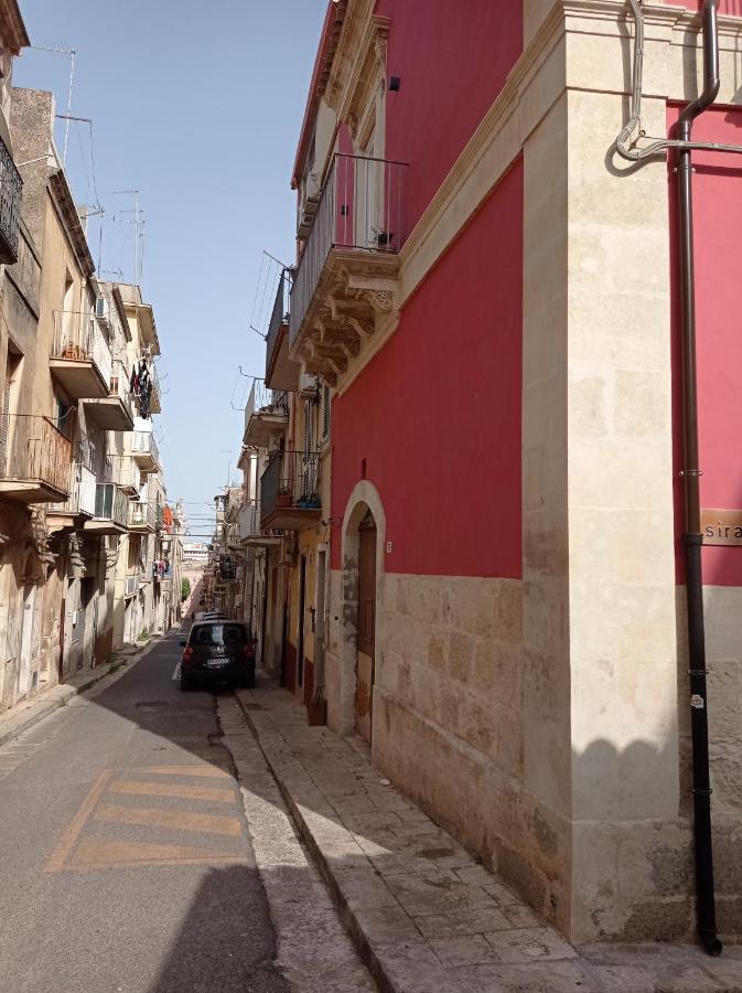 Locazione Turistica Da Enzo E Maria Appartement Ragusa Buitenkant foto